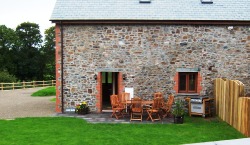 Burracott Farm - Our Barns - Cider Barn - click for more details